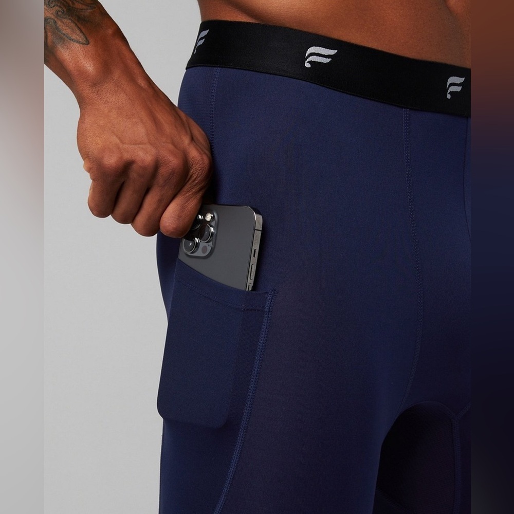 Fabletics The Base Layer 3/4 Tights NWT Medium NWT - image 2